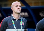 开云体育直播-波尔多队新任主帅提出调整战术