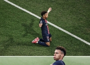 开云足球直播-巴黎圣日耳曼客场负于里昂，中场乱象频现的简单介绍