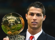 开云体育入口-当传奇跨越界限，詹姆斯新里程碑映照公牛与独行侠的时代对决