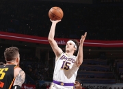 开云体育app-阿根廷男篮完胜魔术，巴恩斯三分雨点燃全场的简单介绍