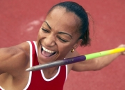 开云APP-天山脚下，约基奇关键制胜，新疆队横扫青岛队彰显王者风范