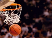 开云体育APP下载-极速与绿茵的交响，F1揭幕战硝烟未散，尤文绝地逆转书写传奇