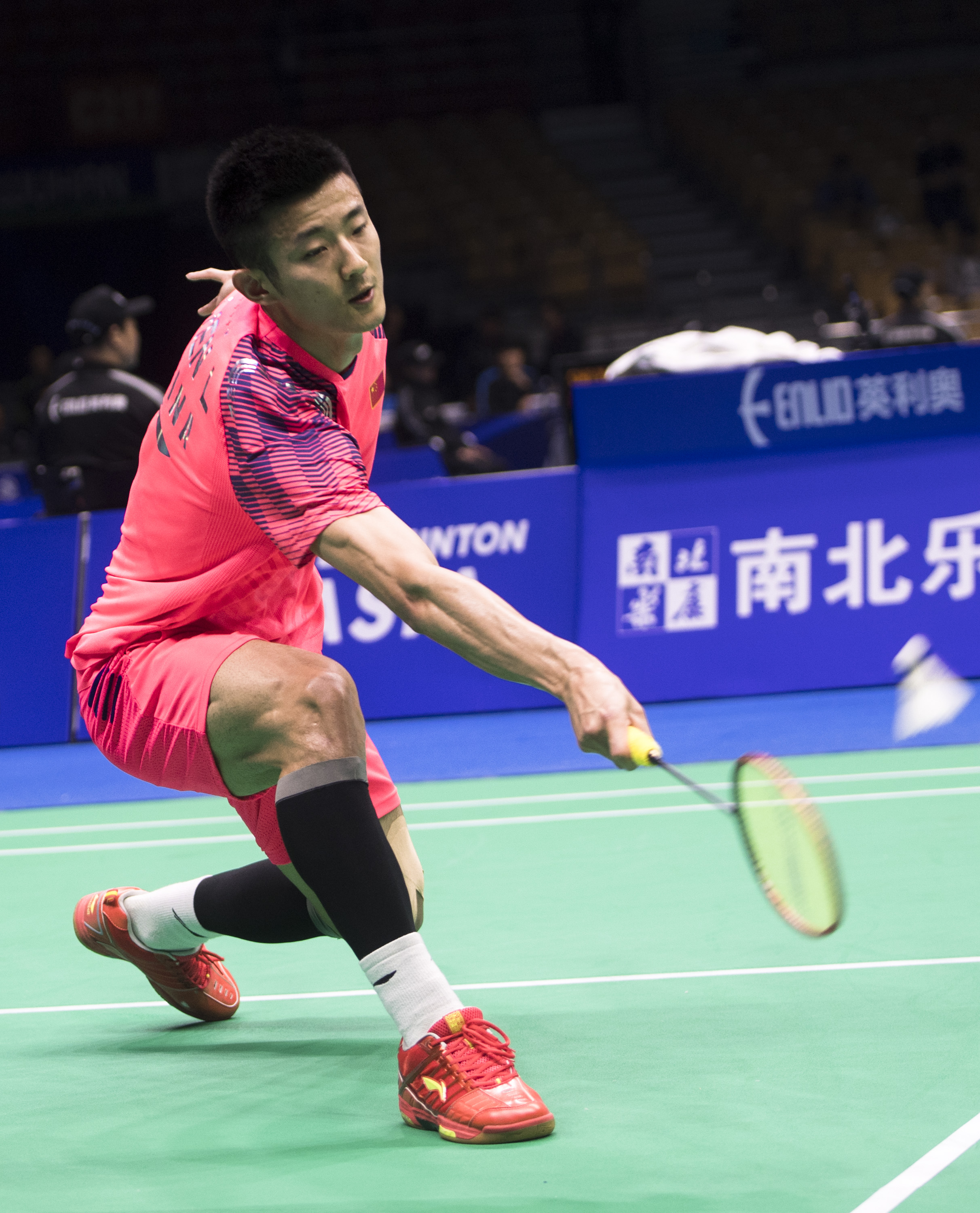 关于中国羽毛球队逆转泰国羽毛球队，谌龙关键制胜的信息