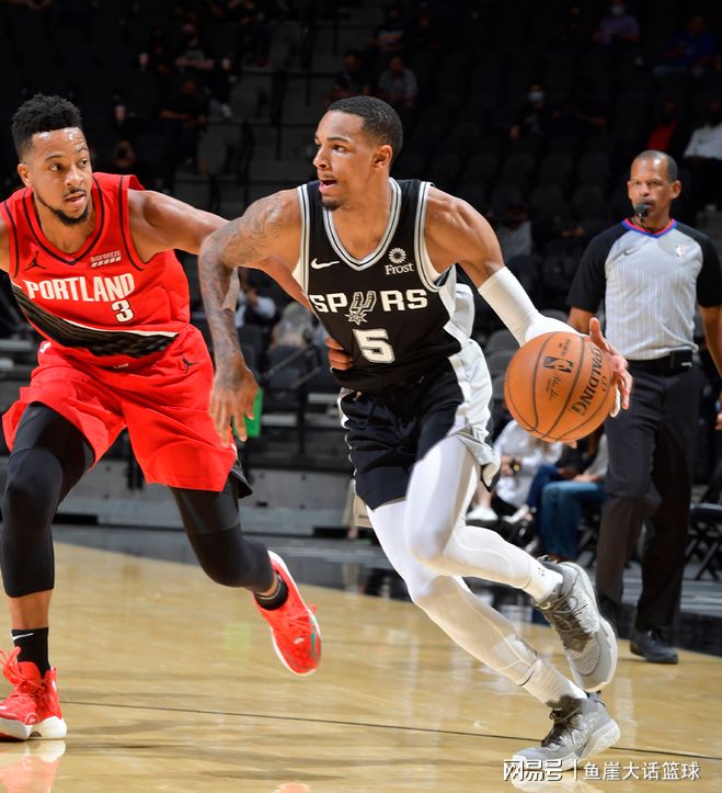 马刺横扫青岛队，麦科勒姆统治全场的简单介绍