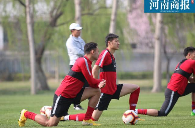 河南建业蓄势待发，备战下一场比赛的简单介绍