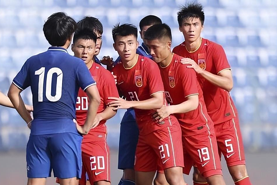 伊拉克队同泰国队展开激烈对决的简单介绍