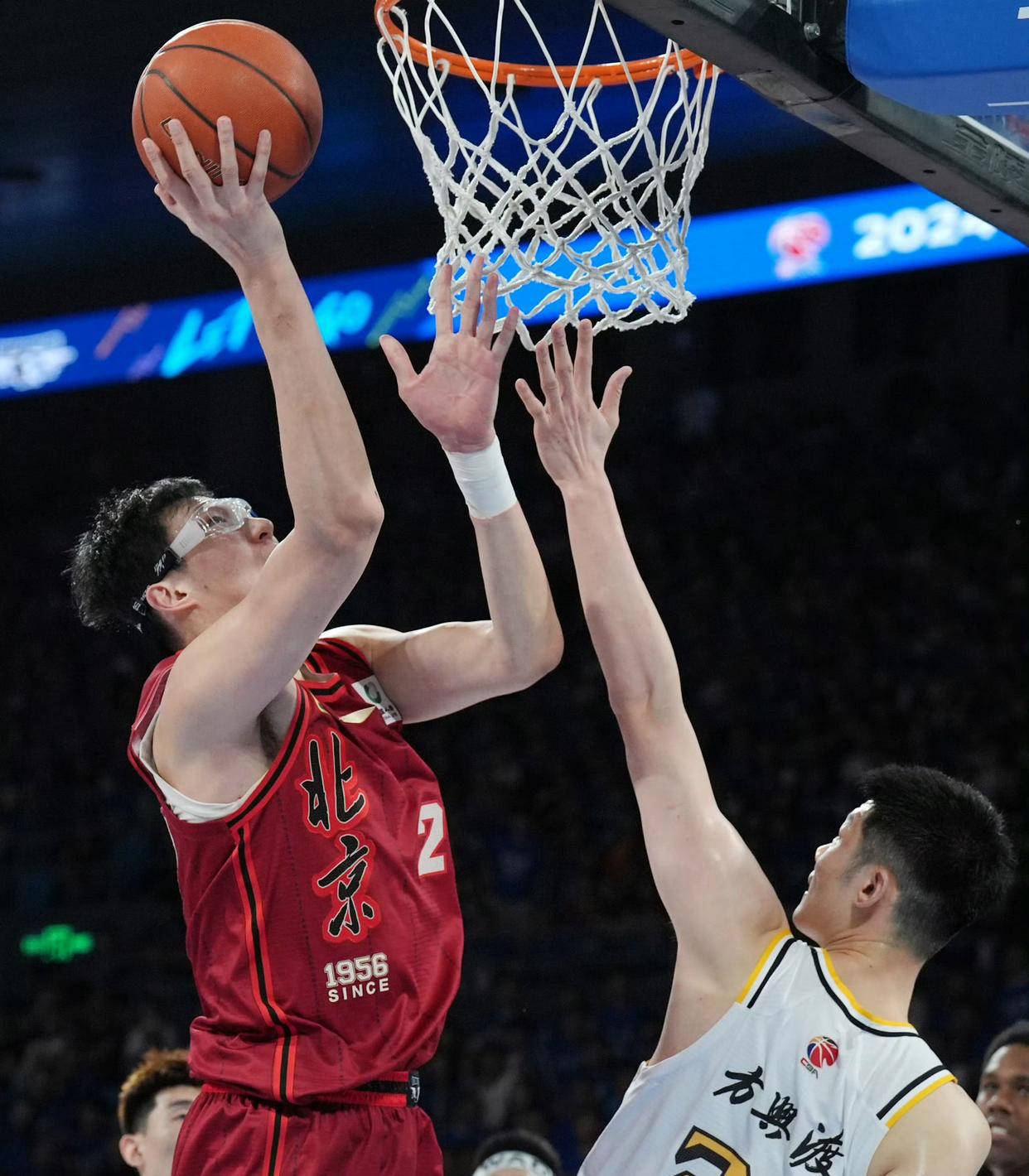 北京男篮绝杀广州取得关键胜利