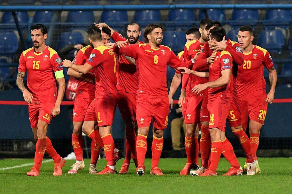 关于阿尔巴尼亚队在国际足坛取得突破性胜利的信息