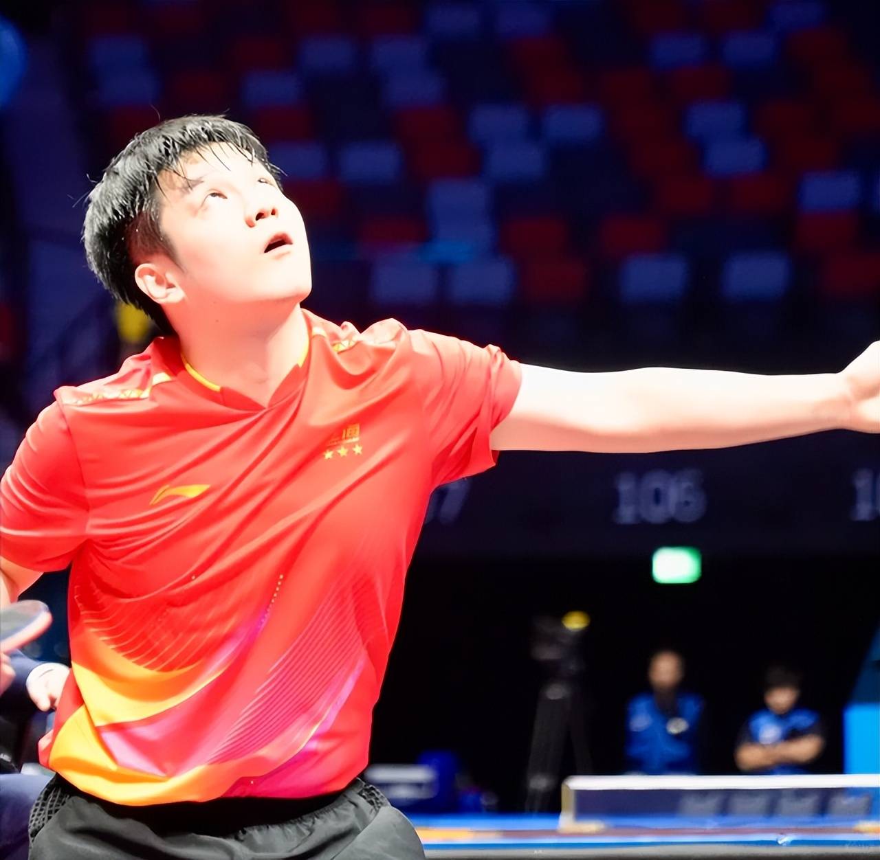 包含英国乒乓球队爆冷奥地利乒乓球队，樊振东惊艳世界的词条