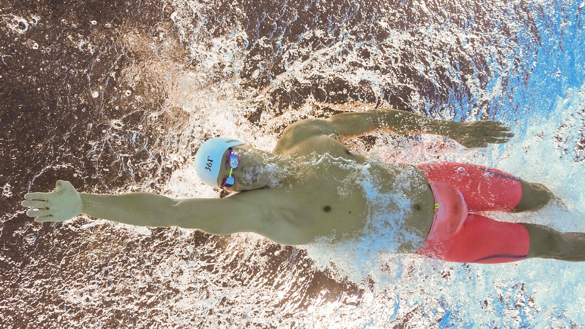 从摩纳哥到伦敦，绝杀艺术与关键节点的胜利密码